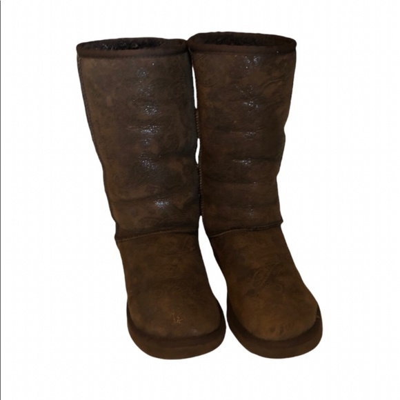 UGG Classic Tall Paisley Print Boots - Picture 3 of 7